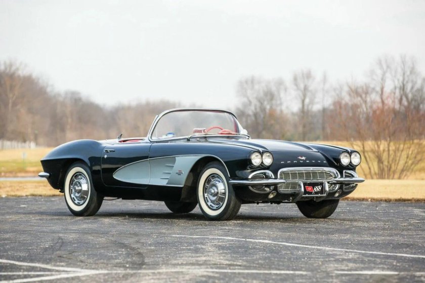 Chevrolet Corvette 1 поколение