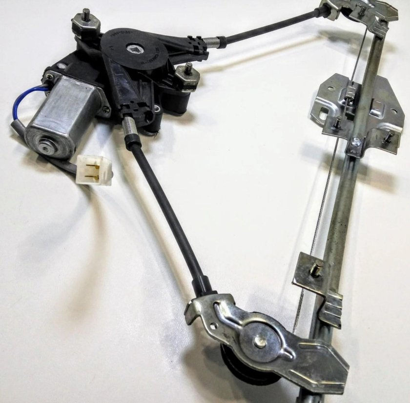 Стеклоподъемник электрический ВАЗ 2114 передний левый