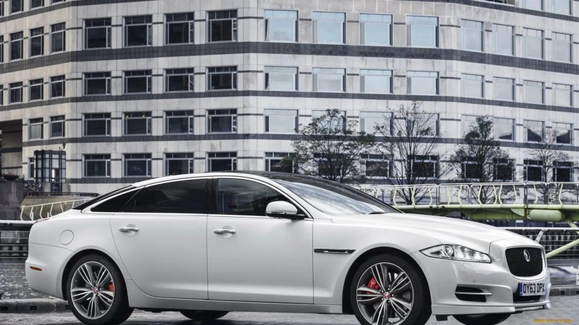 Ягуар машина XJL