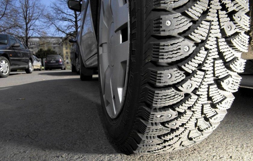 Шипованная резина