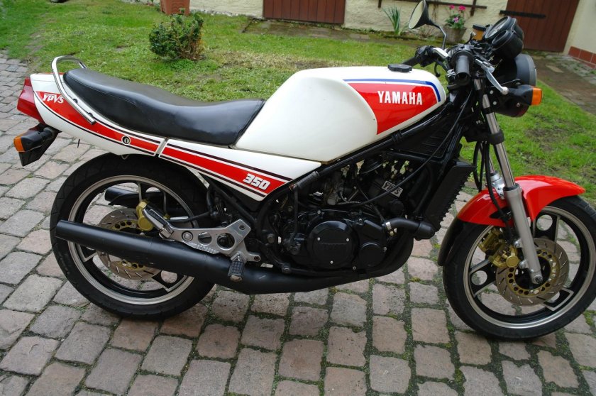 Ямаха Rd 350
