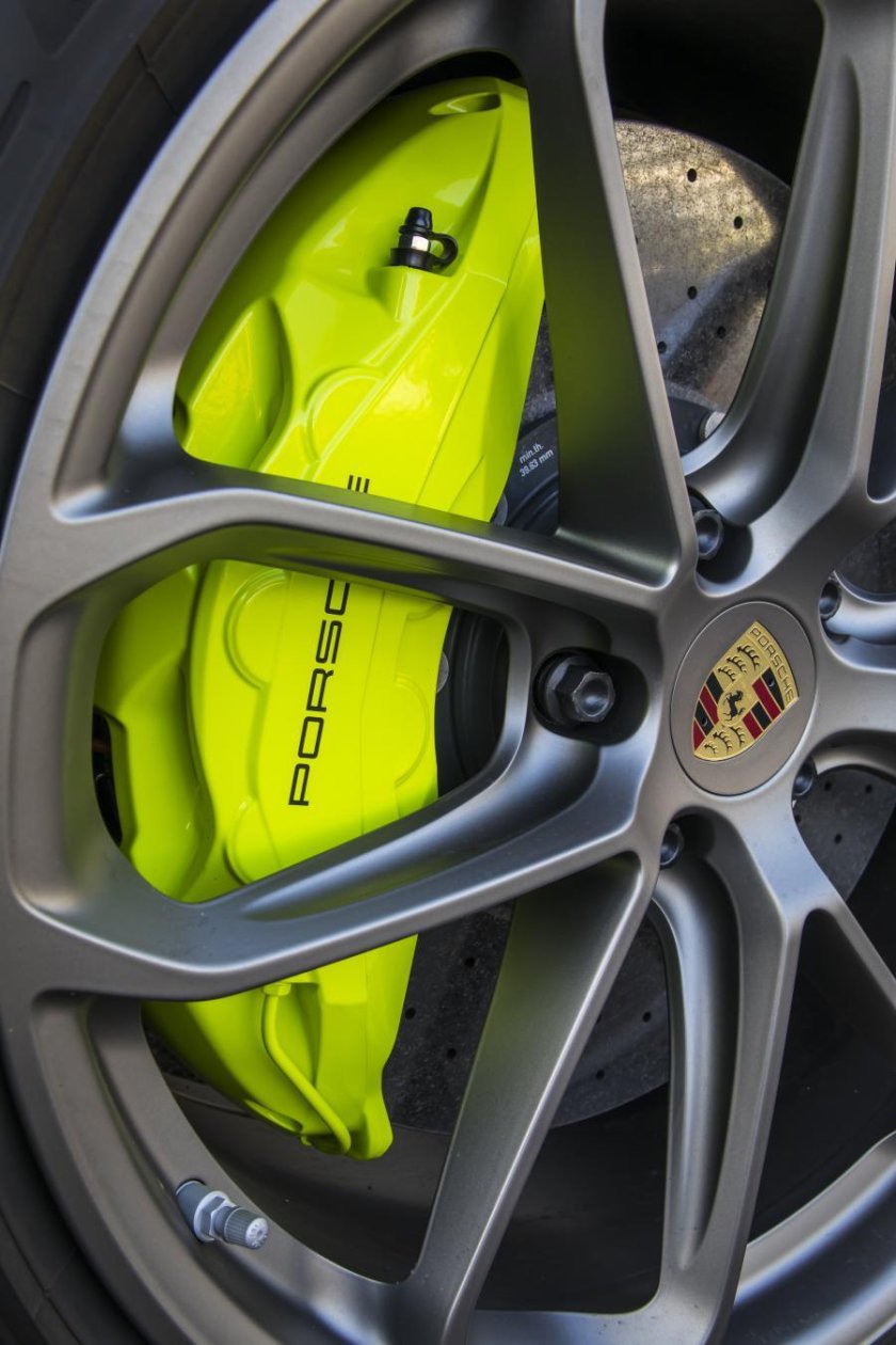 Porsche Cayenne суппорта