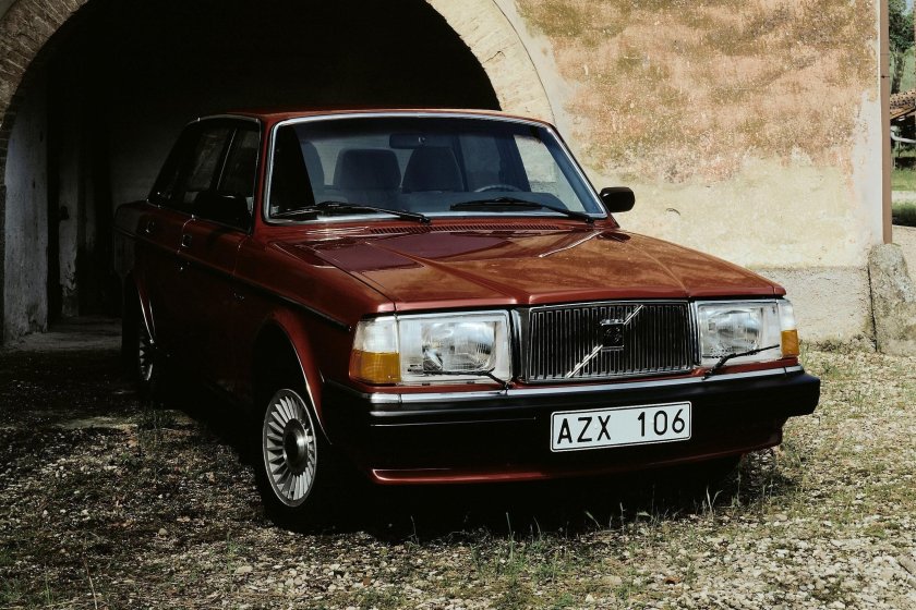 Volvo 264