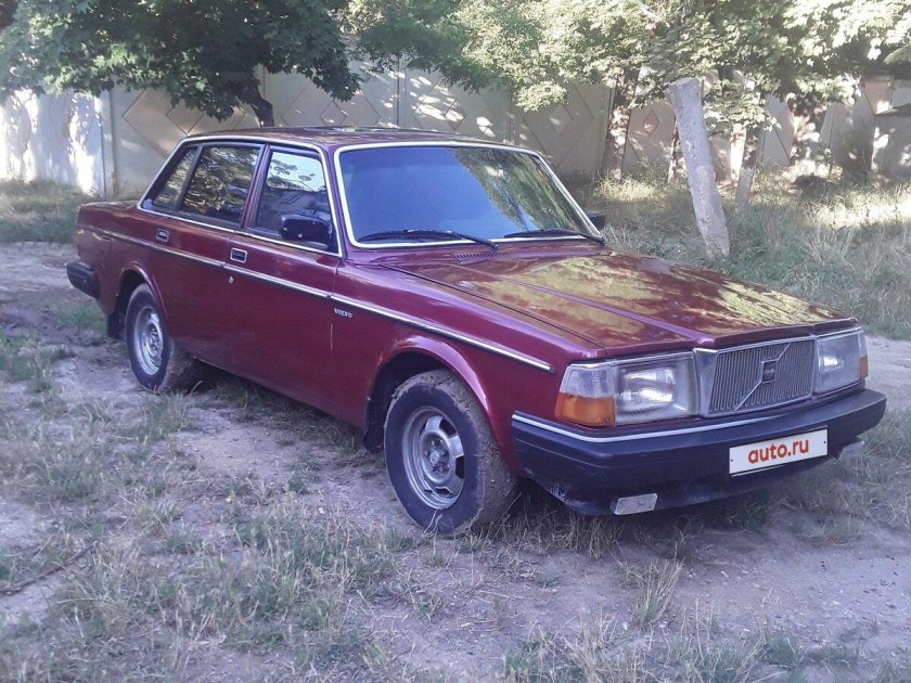 Volvo 240 1982