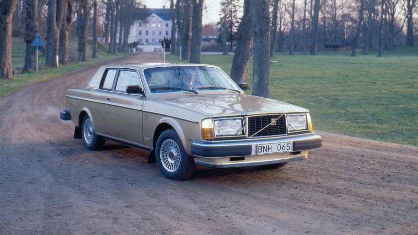 Volvo 262 coupe