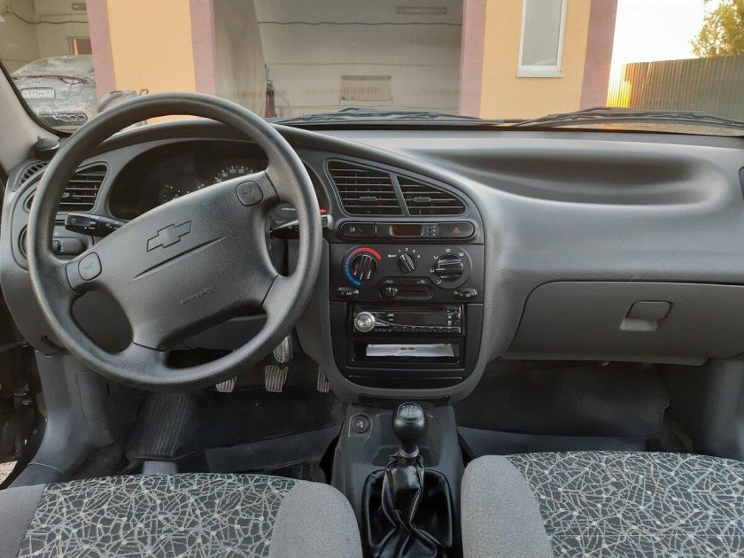 Chevrolet lanos 2007 салон