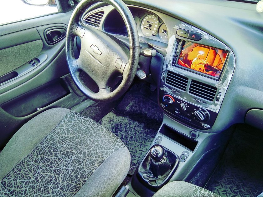 Торпедо Chevrolet lanos 2006