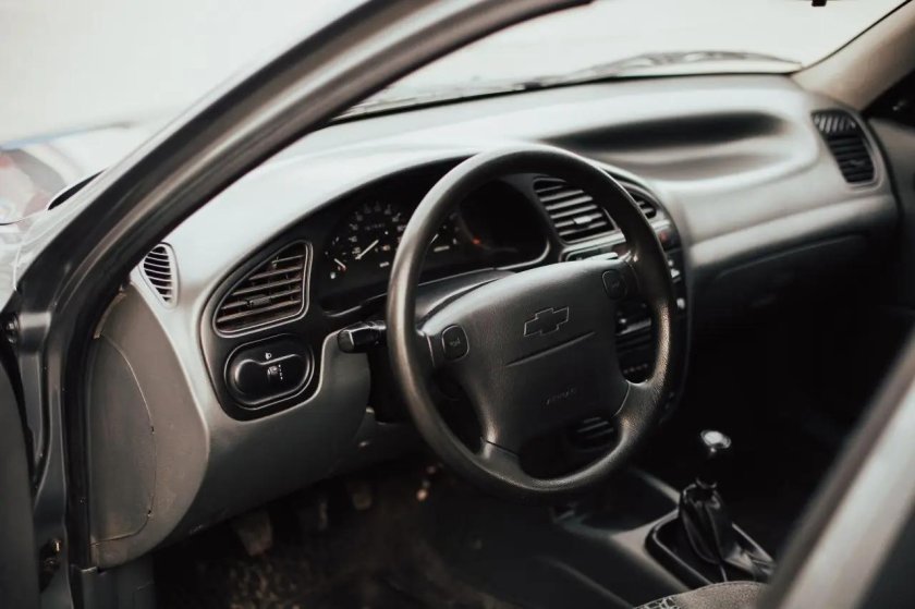 Торпедо Опель Астра ф 1998