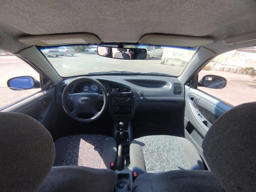 Chevrolet lanos 2008 с воздухозаборниками из салона