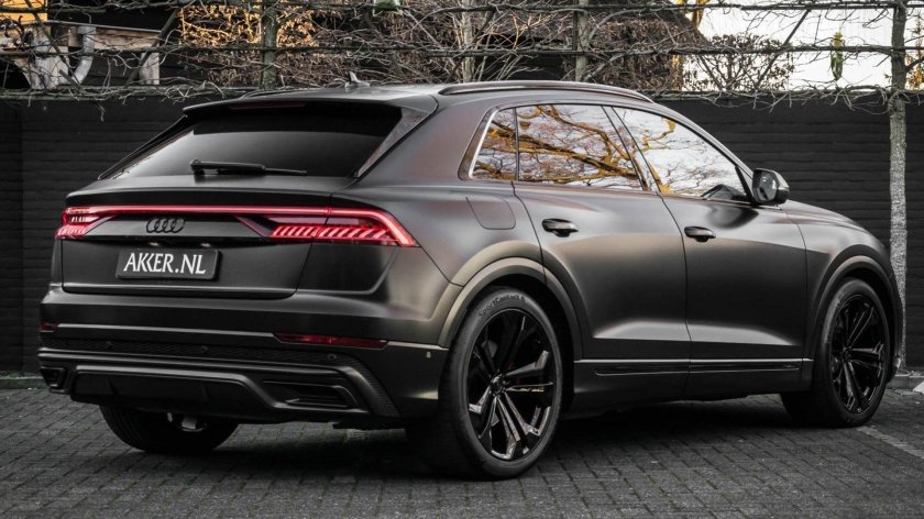 Audi q8