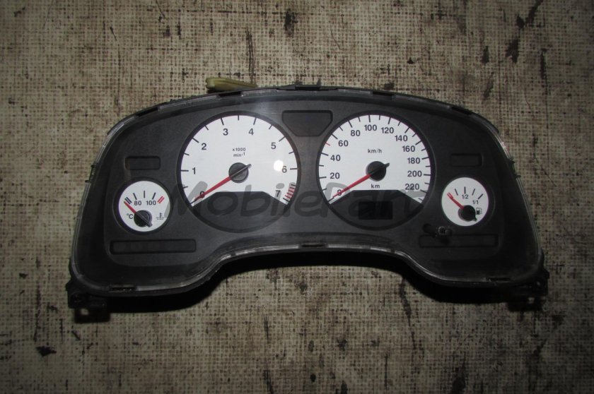 Щиток приборов Opel Astra g