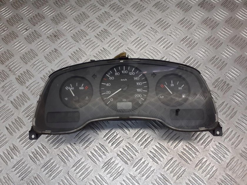 Щиток приборов Opel Astra g