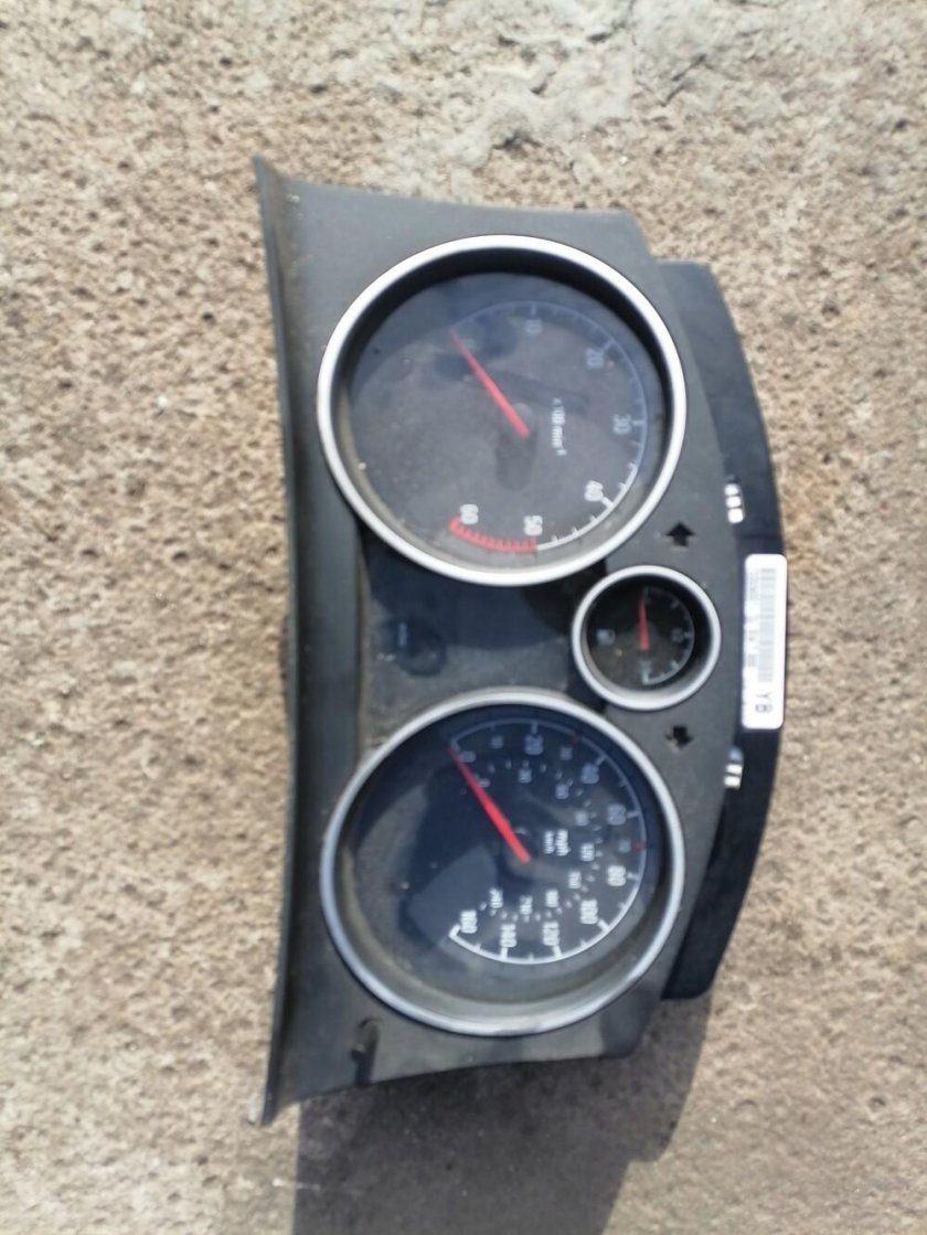 Opel Antara приборная панель