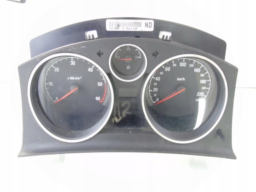 Приборная панель Опель Зафира