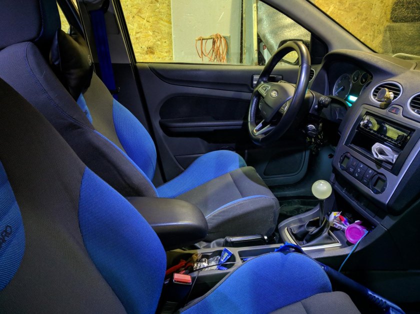 Форд фокус 1 St салон