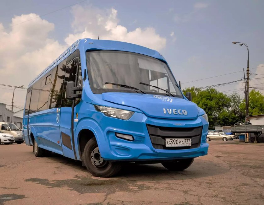 Ивеко автобус