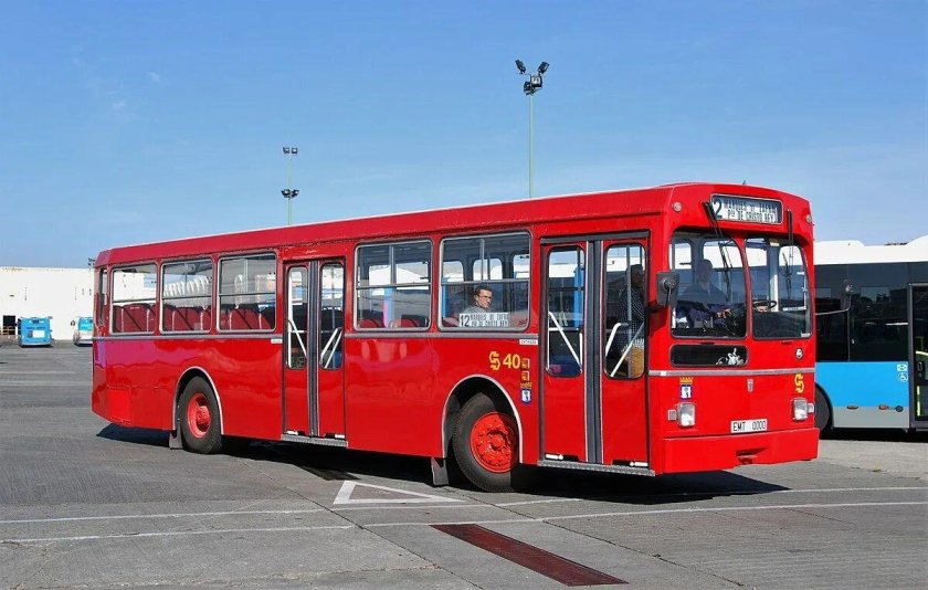 Автобус Pegaso 6424