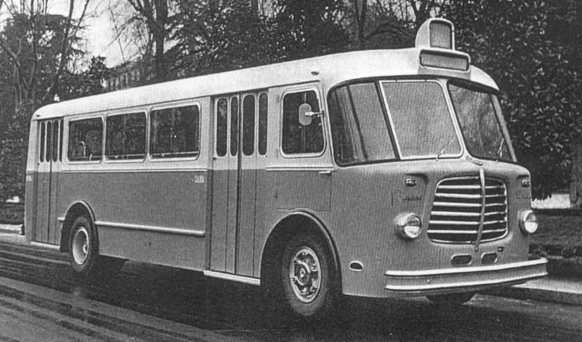 Автобус Pegaso 6424