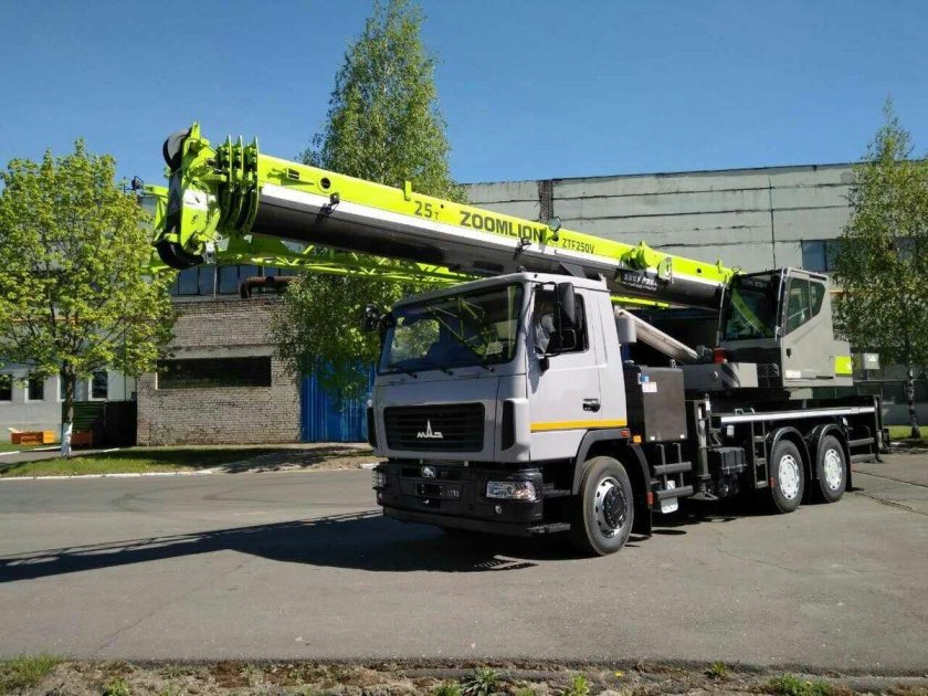 Зумлион-МАЗ ZMC-25-1c автокран