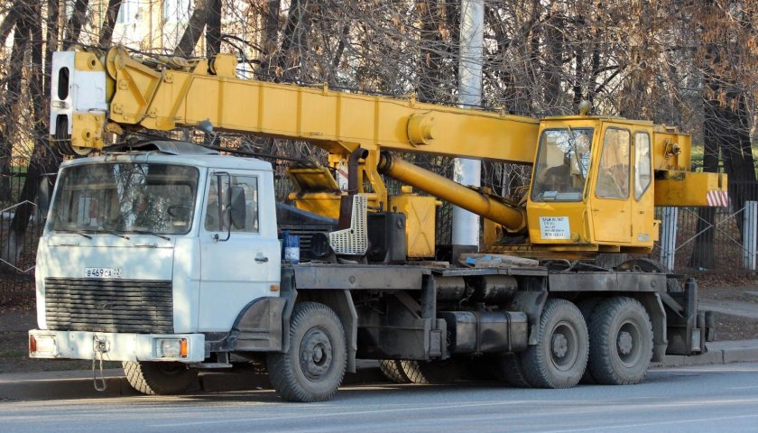 Кран МАЗ 5337 СМК 101а