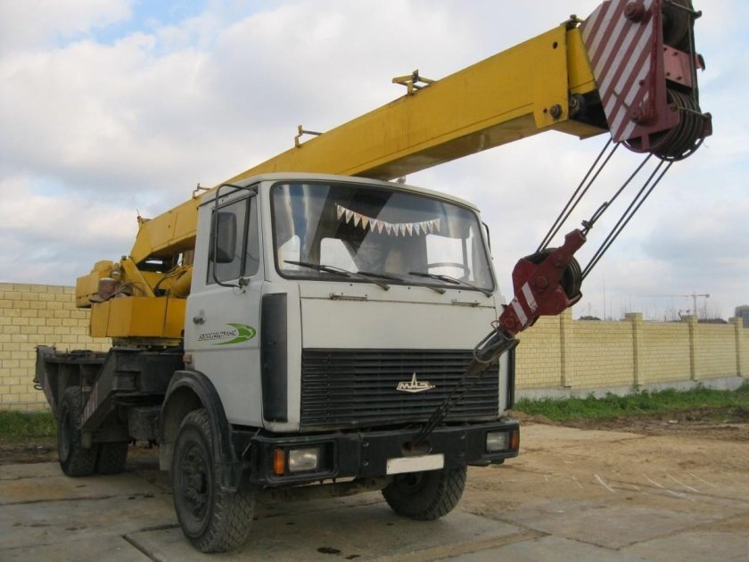 МАЗ Ивановец 16