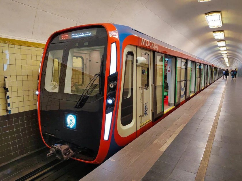 Вагон метро Москва 2020 81-775