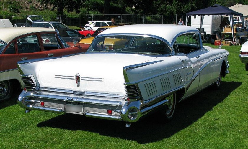 Buick Roadmaster 1958