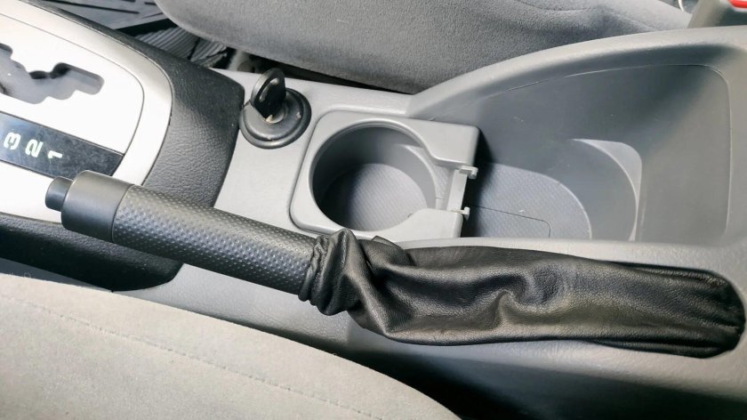 Рычаг ручника Шевроле Лачетти