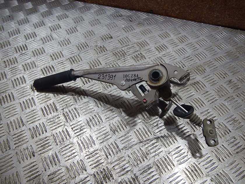 Рычаг стояночного тормоза Chevrolet Lacetti