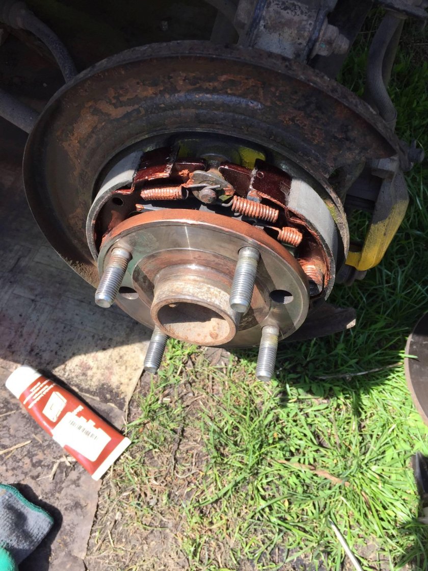 Chevrolet Lacetti колодки ручника