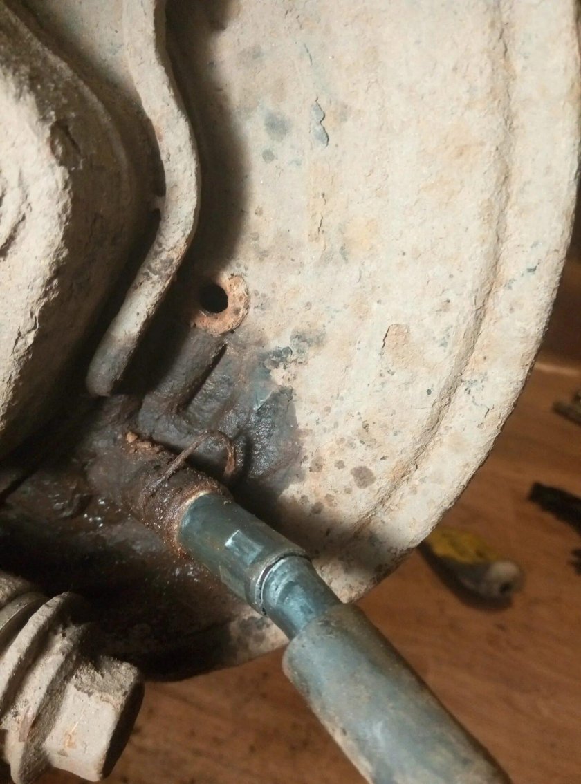 Трос ручника Лачетти