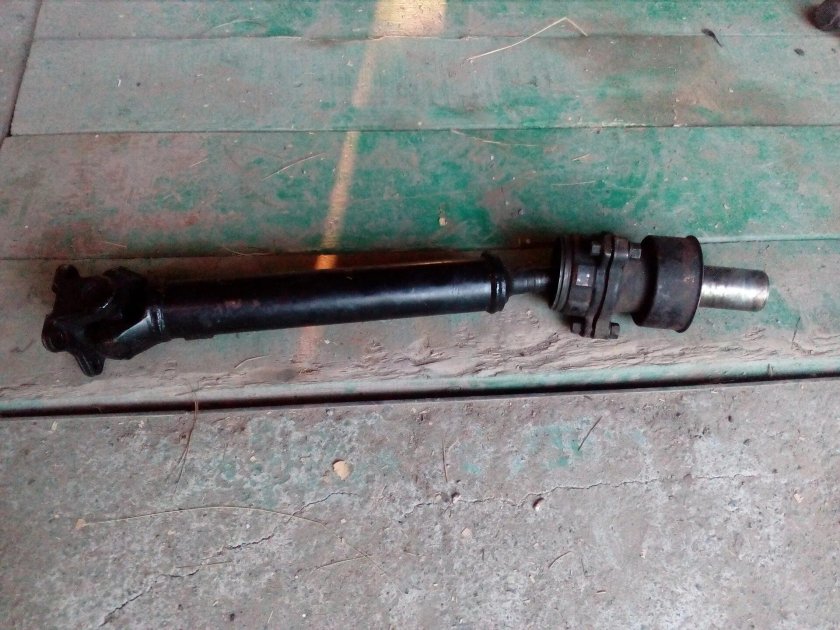 Передний кардан Мицубиси Монтеро спорт 10