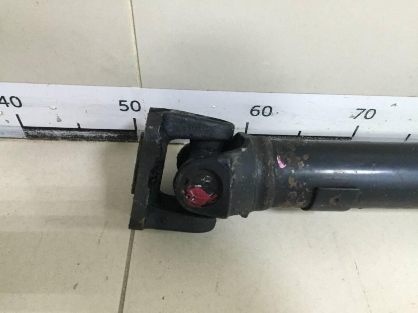 Mitsubishi mr580646 карданный вал передний