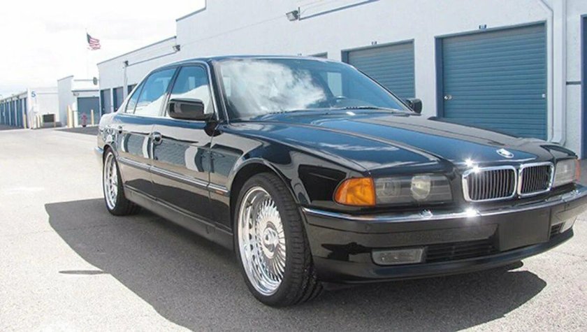 BMW 750il Tupac