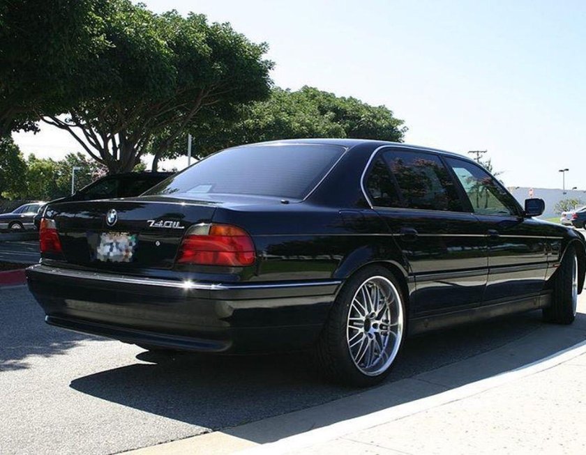 BMW 750il Tupac