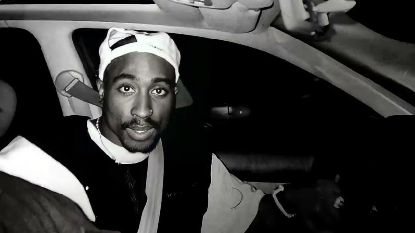 2pac в машине