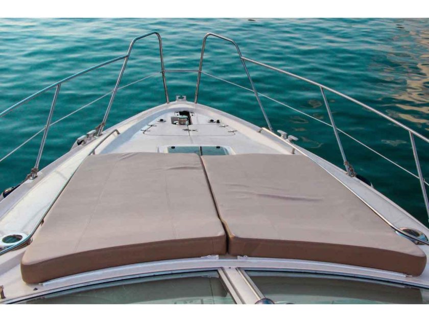 Яхта в сочи