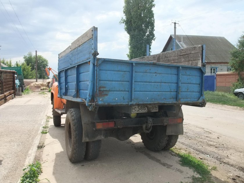 САЗ-3503 / ГАЗ 52