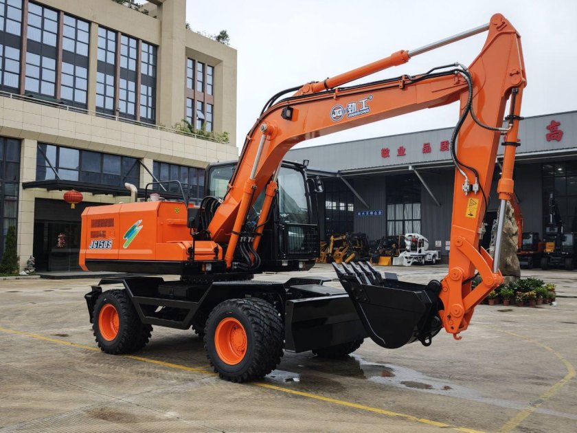 Экскаватор колесный