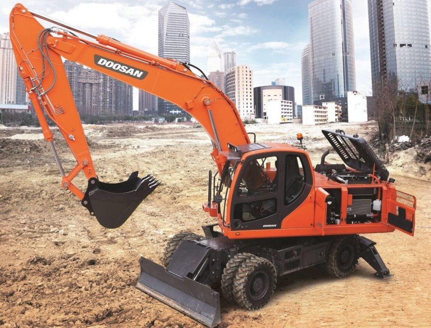 Колесный экскаватор DX 210 WA