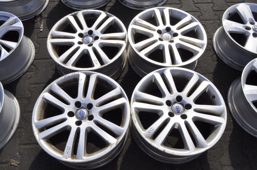 Оригинальные диски вольво хс90