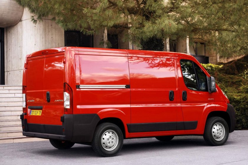 Ситроен Джампер цельнометаллический фургон