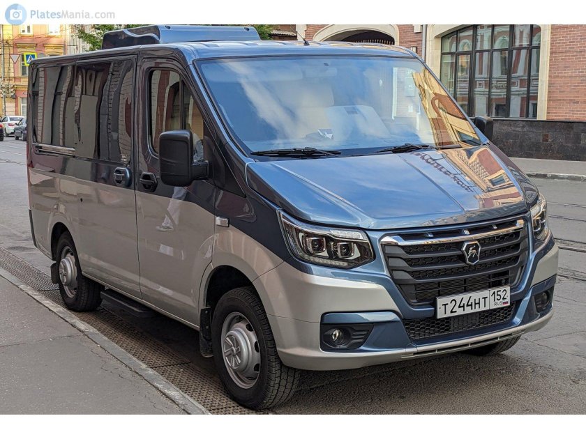 Соболь минивэн