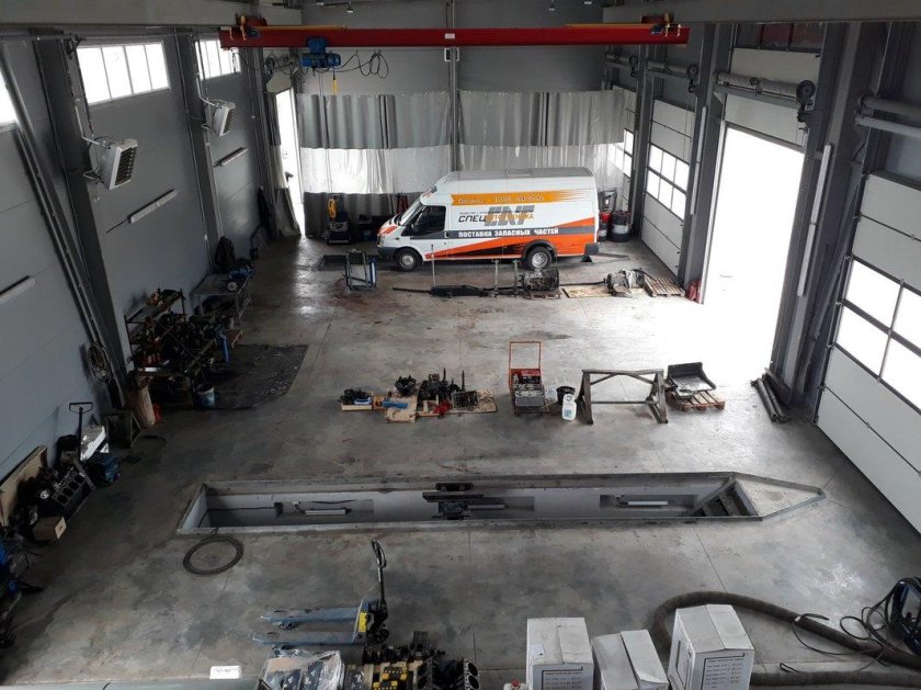 Ремонтный бокс для грузовых машин