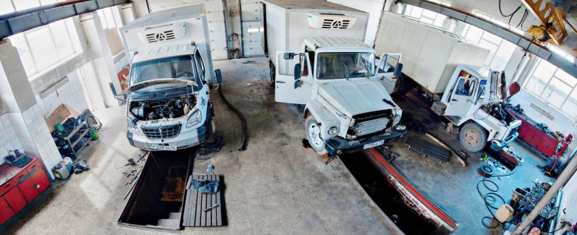 ГАЗ 3309 ремонтная машина