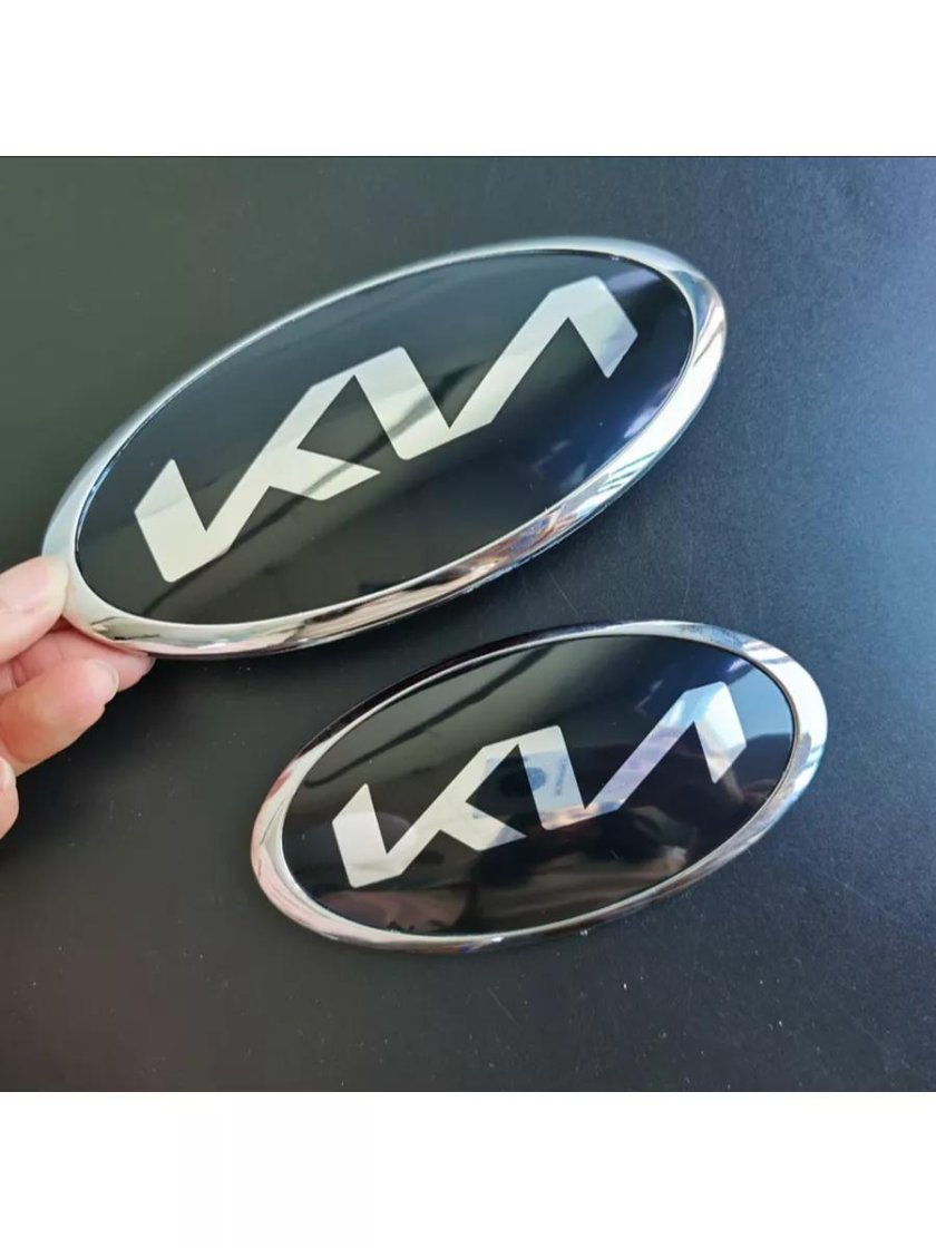 Значок Киа Соренто 2 на багажник