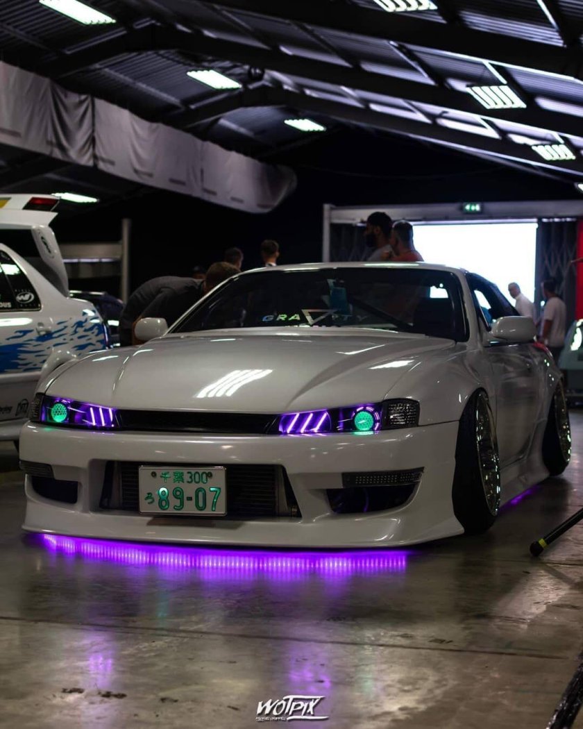 Стрит машины