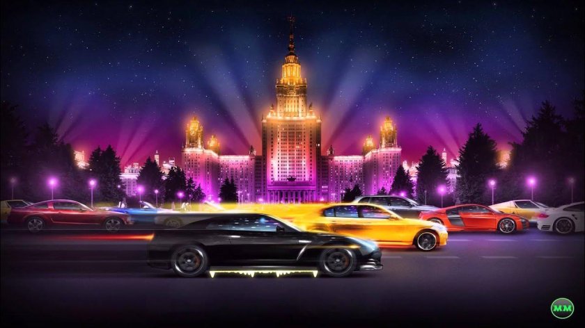 Машина на фоне города