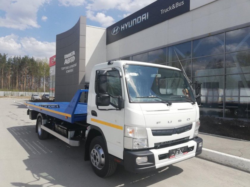 Mitsubishi Fuso Canter эвакуатор