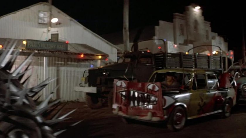 Автомобили которые съели Париж фильм 1974